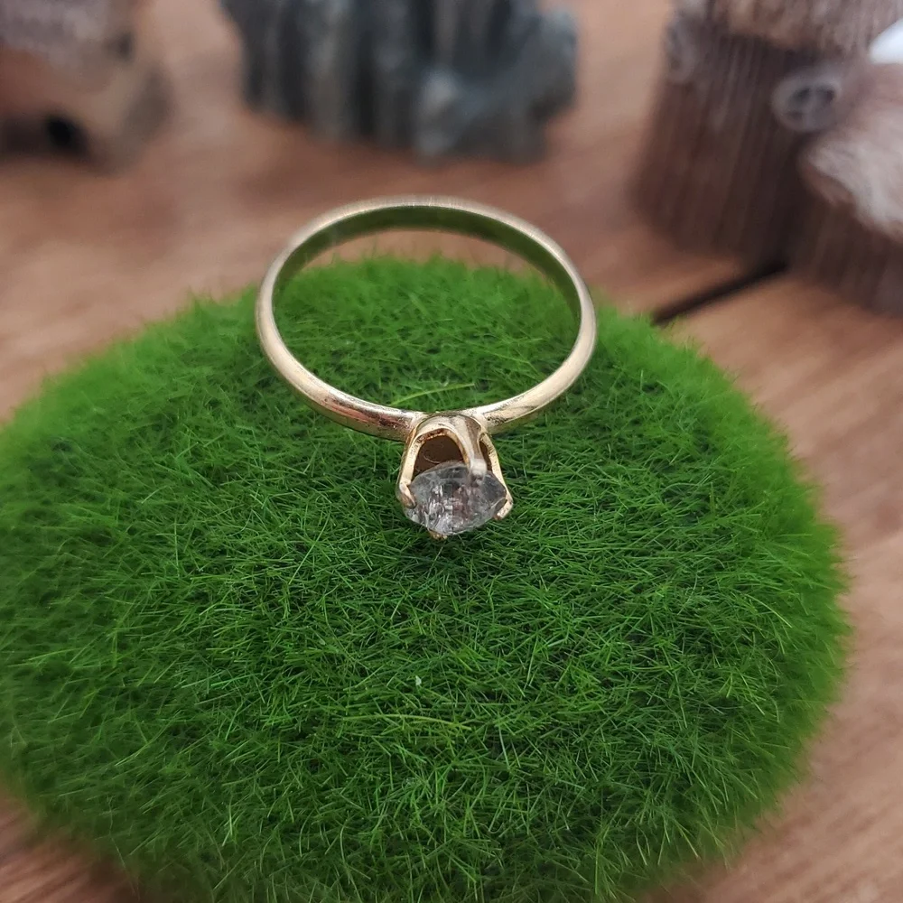 Crystal Engagement Solitaire Ring Size 6 R812 - Picture 2 of 3
